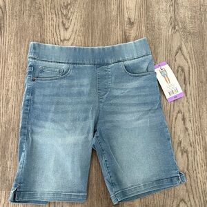 DKNY jean Bermuda shorts